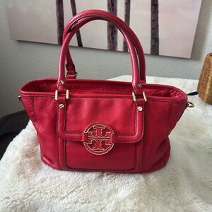 ❤️‍🔥❤️‍🔥 red Tory Burch leather purse❤️‍🔥❤️‍🔥